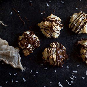 Keto Sweet Snacks Coconut Macaroons