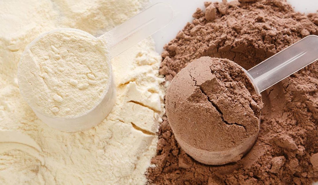 Whey Protein Isolate vs Concentrate [The Definitive Guide]